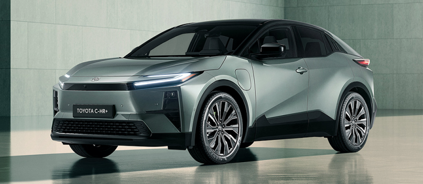 스포티한 실루엣의 전기 SUV 2025 토요타 C-HR+